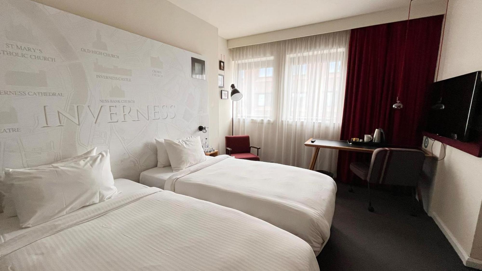 เพนตาโฮเทล อินเวอร์เนส Hotel ภายนอก รูปภาพ